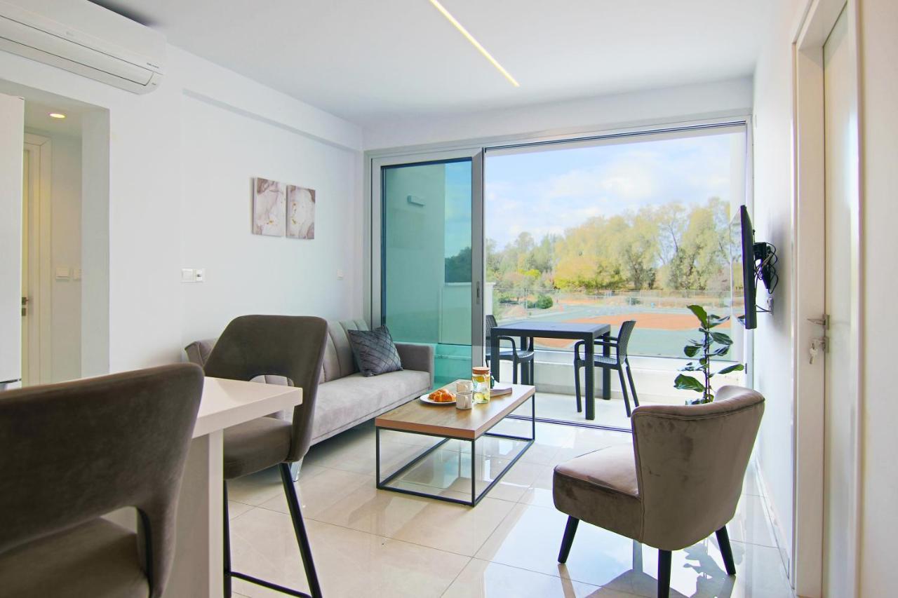 Phaedrus Living - Seaside Executive Flat Harbour 201 Apartment Paphos Exterior photo